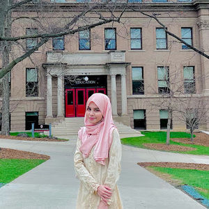 Meet your Posher, Amirah husna